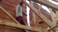 OBRAZEM: Blesk udělal z domu pastoušku