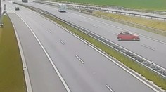 Postarší řidič na dálnici zazmatkoval. Teď může přijít o řidičák