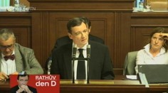 Perličky z Rathova projevu: Jsem čudla, ne sumec
