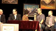 Kotek povleče na Altaj kameru ve jménu Cimrmana - video!