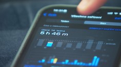 Závislost lidí na mobilech roste. Pomůže třídenní detox, radí odborníci