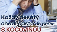 Každý desátý chodí často do práce s kocovinou, zjistil výzkum