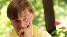 Ostuda hrdiny z Nagana: Prohrál soud kvůli smuteční hostině!