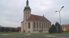 Výročí malého technického zázraku. Připomeňte si stěhování ohromného kostela