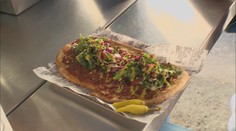Moderní metropole se pyšní lahodnou street foodovou scénou