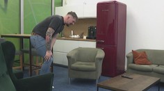 Nadávky snižují bolest. Čím méně je ale používáme, tím víc pomůžou