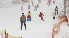 Počasí v Česku přeje lyžování. Skiareály se vrací do plného provozu