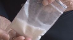 Zaměstnanci roudnického supermarketu našli kokain. Byl ukrytý v bedně s ovocem