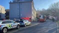 Obří požár ubytovny: Sedm zraněných, záchranáři vyslali tři vrtulníky