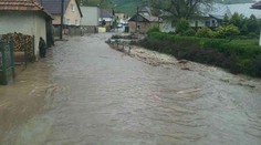 Na Slovensku se protrhla nádrž a zaplavila obec, jeden člověk nepřežil