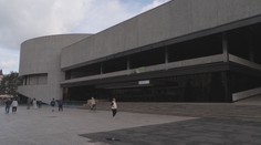 Promenáda před hotelem Thermal se dočká rekonstrukce. Bez úprav sloužila 50 let