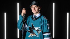 Kdo je nová jednička NHL? Táta je odborník, legendě NBA říká strejdo