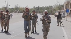 Tálibán ovládá afghánská města. Kulhánek svolal krizový štáb