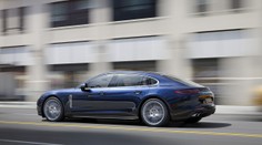 Prodloužené Porsche Panamera pro pány s dlouhými prsty