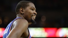 NBA se těší na superpřestup: Durant jde do Golden State!