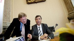 Vláda schválila zmírnění náhubkového zákona, vyšší rychlost na dálnicích odmítla