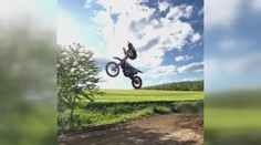 "Backflipující dědeček" skočil první trik po pádu. Super pocit, říká Podmol
