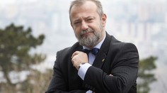 Češi požádají některé země o schválení velvyslanců! Možná jde i o Klausovou a Remka