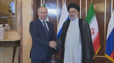 Putin se vydal na jednání do Íránu. Chce dokázat, že se Rusko nepodařilo izolovat