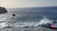 Detaily tragédie na Tenerife. Vlna zabila maminku se synem, dcera je v nemocnici