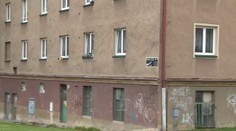 Desetitisíce bytů po OKD na prodej. Nájemníci se bojí, co s nimi bude