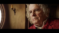 Zemřel herec Ian Holm. Proslavil se rolí Bilba Pytlíka v Pánovi prstenů