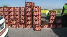 Pivo vysypané z kamionu blokovalo tři hodiny výjezd z Prahy
