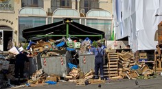 Chorvatský ostrov zavalily odpadky. Zápach je kvůli horku nesnesitelný