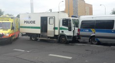Byla to epilepsie, uzavřel GIBS hromadnou nehodu policejních aut