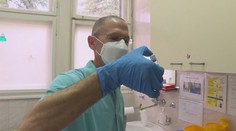 Česko zvažuje nákup ruské vakcíny. Babiš poletí zjistit zkušenosti do Maďarska