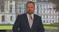 Vláda zvýšila životní minimum a zastropovala ceny energií pro firmy