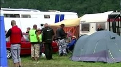 Dva Norové se otrávili plyny z výfuku na hudebním festivalu