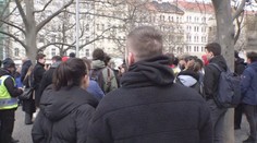 Organizátor demonstrace za odvolání Ševčíka: Příchod hodně lidí jsme očekávali