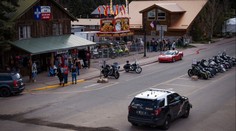 Na motorkářském srazu po sobě střílely gangy kvůli fotce, 3 mrtví, 5 zraněných