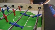 Česko hostí elitu stolního fotbalu. KOUZLA S MÍČKEM