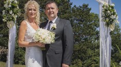 Hamáček se podruhé oženil, svatba s političkou proběhla tajně