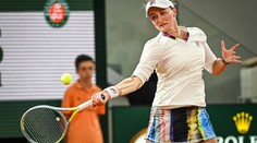 Nosková málem porazila světovou dvanáctku, končí i Krejčíková. Kvitová postupuje