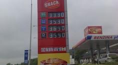 Zlý sen skutečností. Nafta za 36!