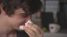 Covid ustupuje, nahrazuje ho ale chřipka. Počet těžkých případů stoupá