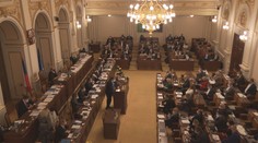 Sněmovna bude schvalovat nový trestní čin. Na programu je i volba šéfa NKÚ