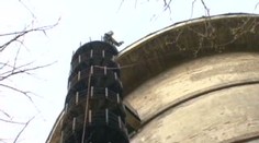 VIDEO: Slaňování do čtyřicetimetrové hloubky. Až na dno
