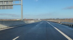 Dálnice D11 se slavnostně otevřela. Nové úseky stály 4,1 miliardy korun