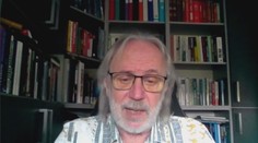 Izrael útočil na syrské základny. Usiluje o zničení jejich zbraní, říká expert