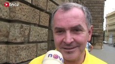 Zimovčák přijel s velocipedem na úřad