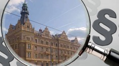 Děti kmotra Mrázka přišly o diplom z plzeňských práv!