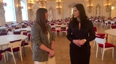 Na Hradě bude ples! V tombole čeká večeře se Zemanem i Jágrova hokejka
