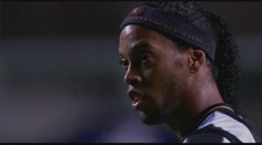 Sex před zápasem? Běžná věc, přiznal Ronaldinho a blýskl se dvěma góly