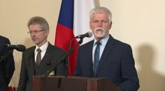Války ve světě a zahraniční politika. Prezident se sešel s ústavními činiteli