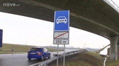V Otrokovicích se děsí aut. Kvůli chybě úředníků