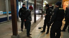 V bance našli lupiče s rukama od krve! Ke zločinu ho dovedly hlasy